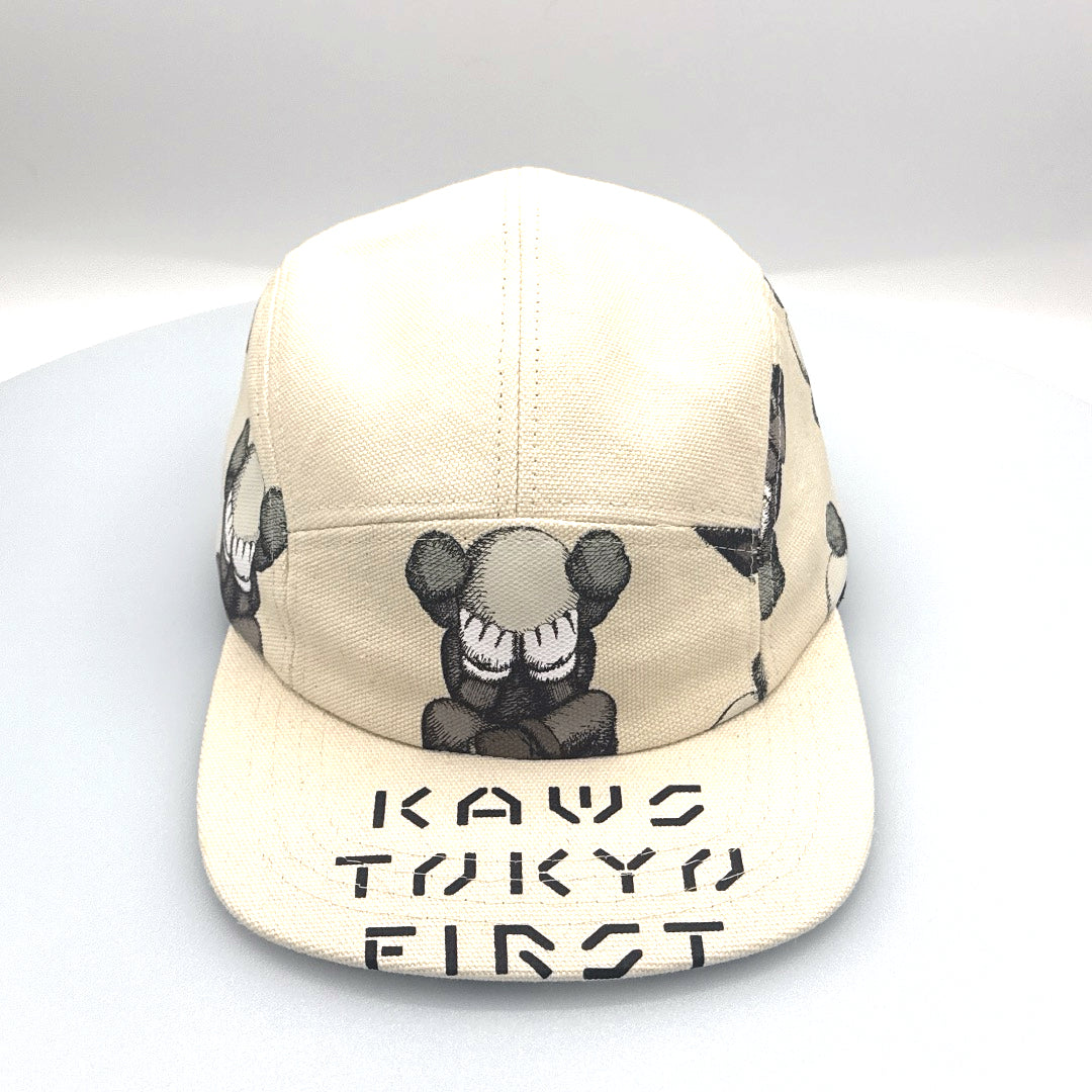 KAWS x Uniqlo 5 Panel Hat Tokyo First Tote Pt1 