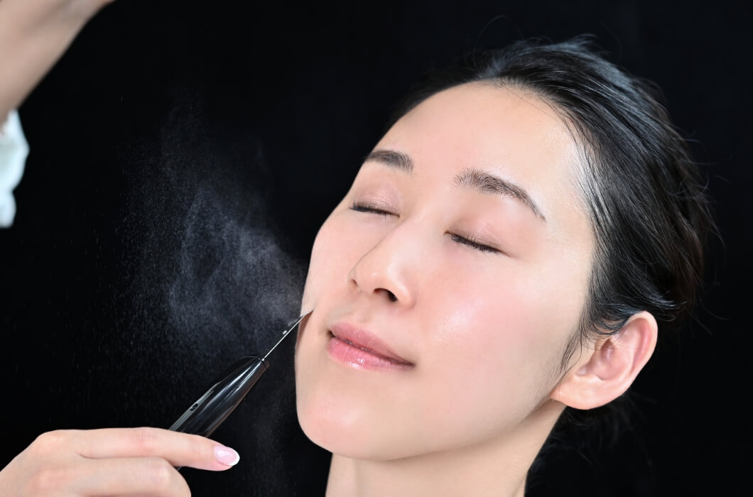 ナナラボ｜ブランド一覧｜製品｜727 セブンツーセブン化粧品