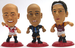 コカコーラ、サッカーフィギュアキャンペーン開始