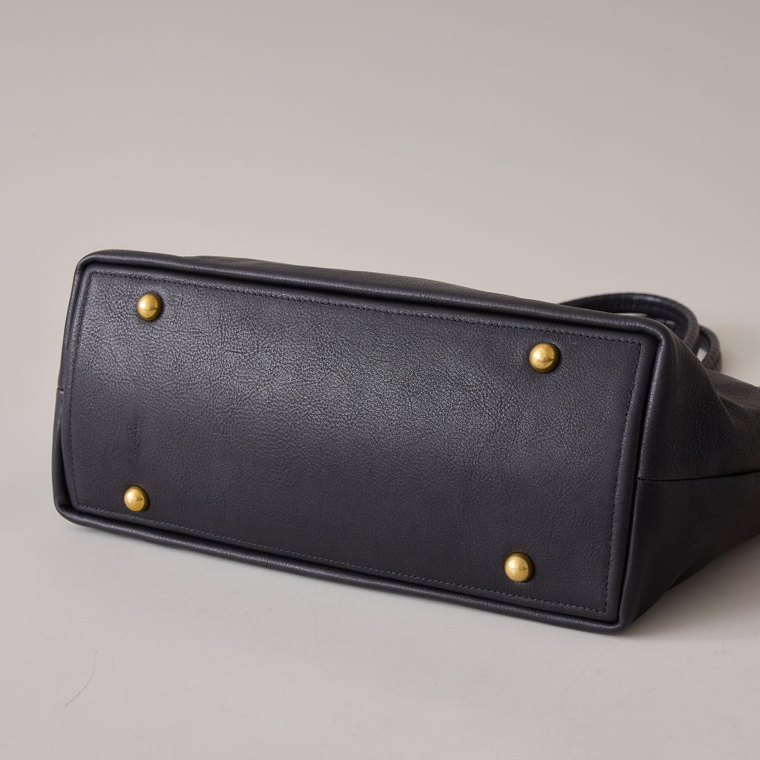 2handle tote M / co24fwtt020 / ZEO LITE shrink leather – cornelian