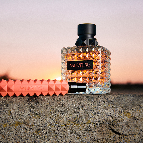 ヴァレンティノ ドンナ ボーン イン ローマ コーラルファンタジー