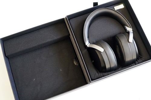 怒濤のオーディオ新製品レビュー！＜最上位ヘッドホンMDR-Z7編 まずは