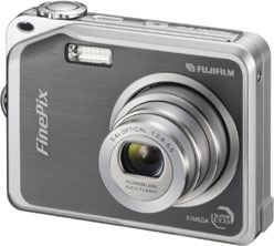 Fujifilm FinePix V10 - Câmera versus Câmera - Reviews