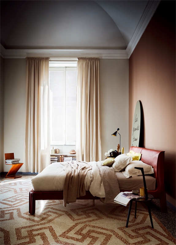 834 CICOGNINO （チッコニーニョ サイドテーブル） Cassina