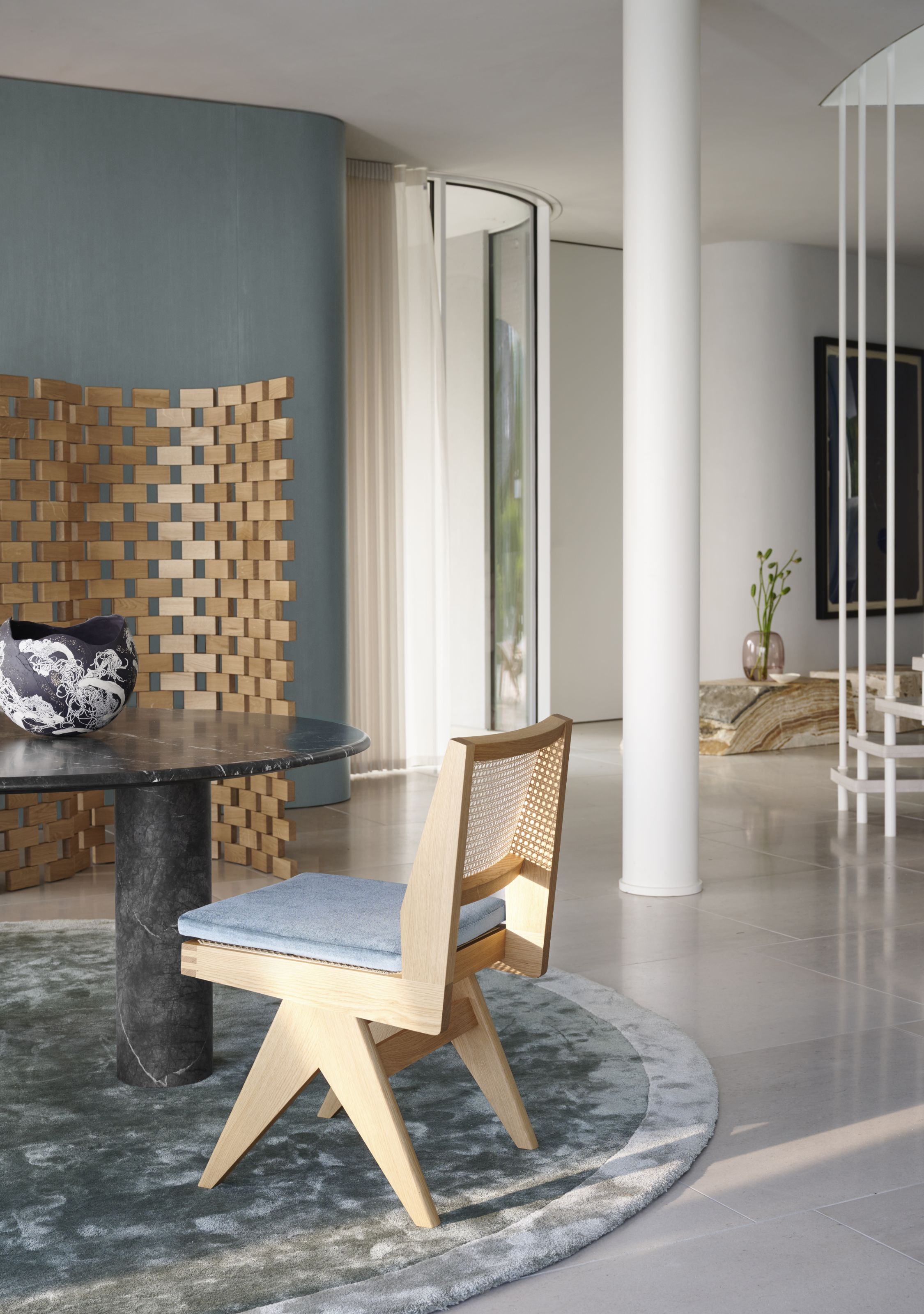 055 CAPITOL COMPLEX CHAIR（キャピトル コンプレックス チェア