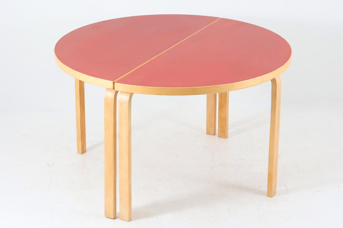 Artek 木製円形テーブル デンマーク製 Artek 木製円形テーブル