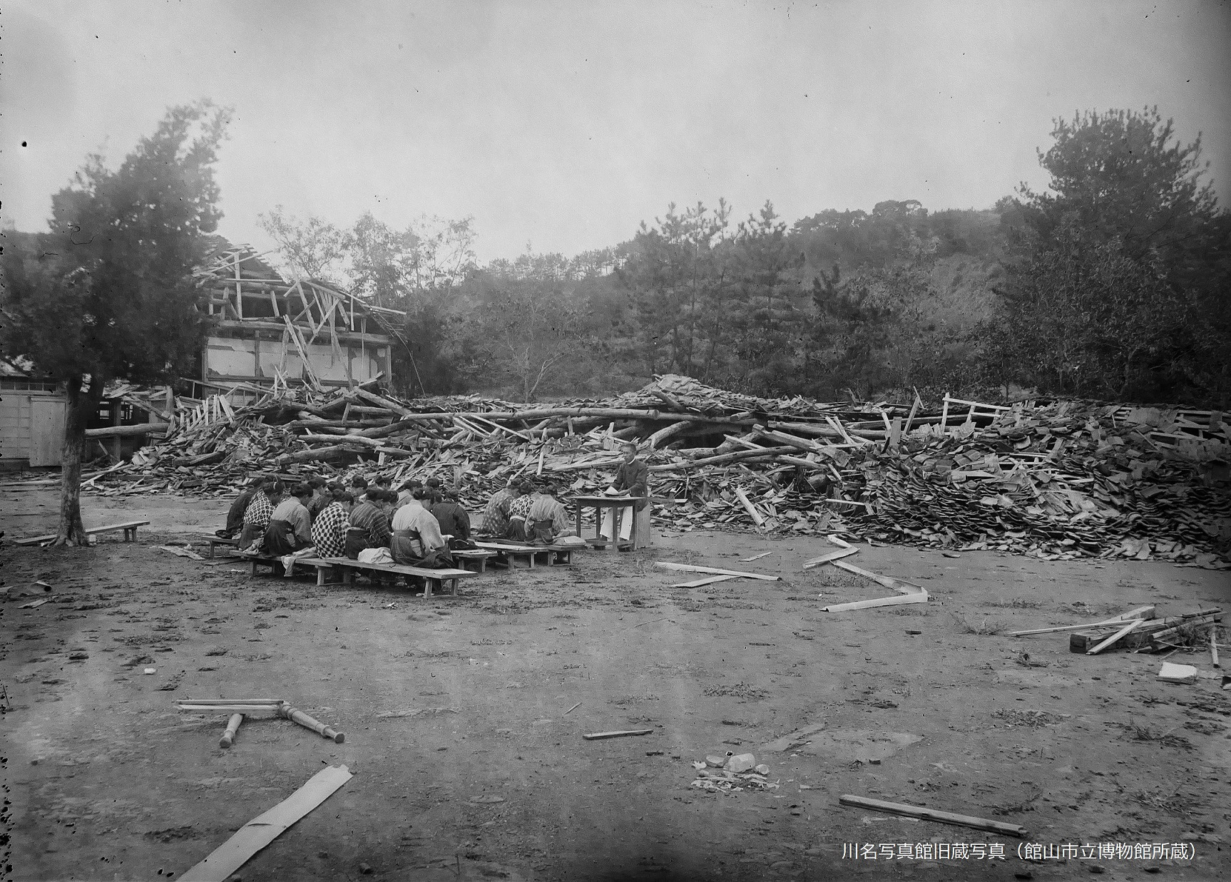 むかしの写真を観察してみよう！ | 館山市役所