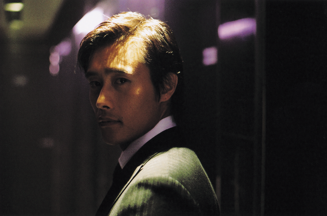 イ・ビョンホン＆ファン・ジョンミン＆シン・ミナら出演『甘い人生』4K