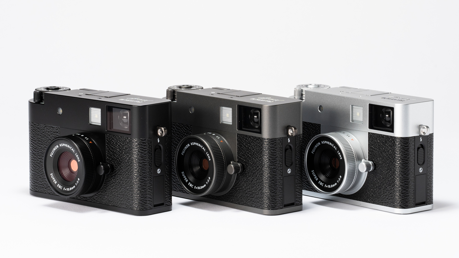 FUJIFILM X half Camera Announced - When Analog Heritage and