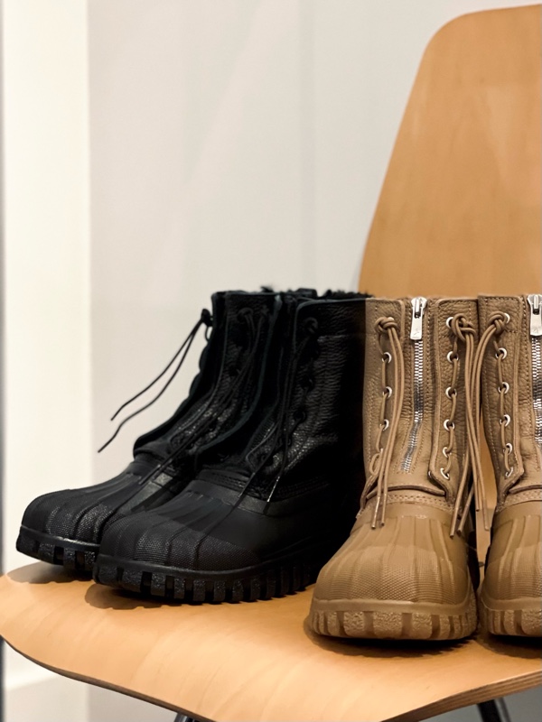 nonnative」レディースサイズの“WORKER ZIP DUCK BOOTS COW LEATHER