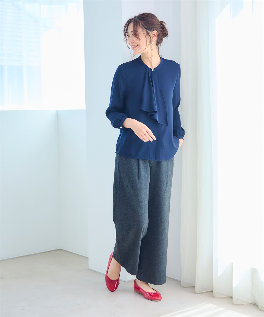 洗える》正解 ラッフルフリルブラウス【CF/クロスファンクション