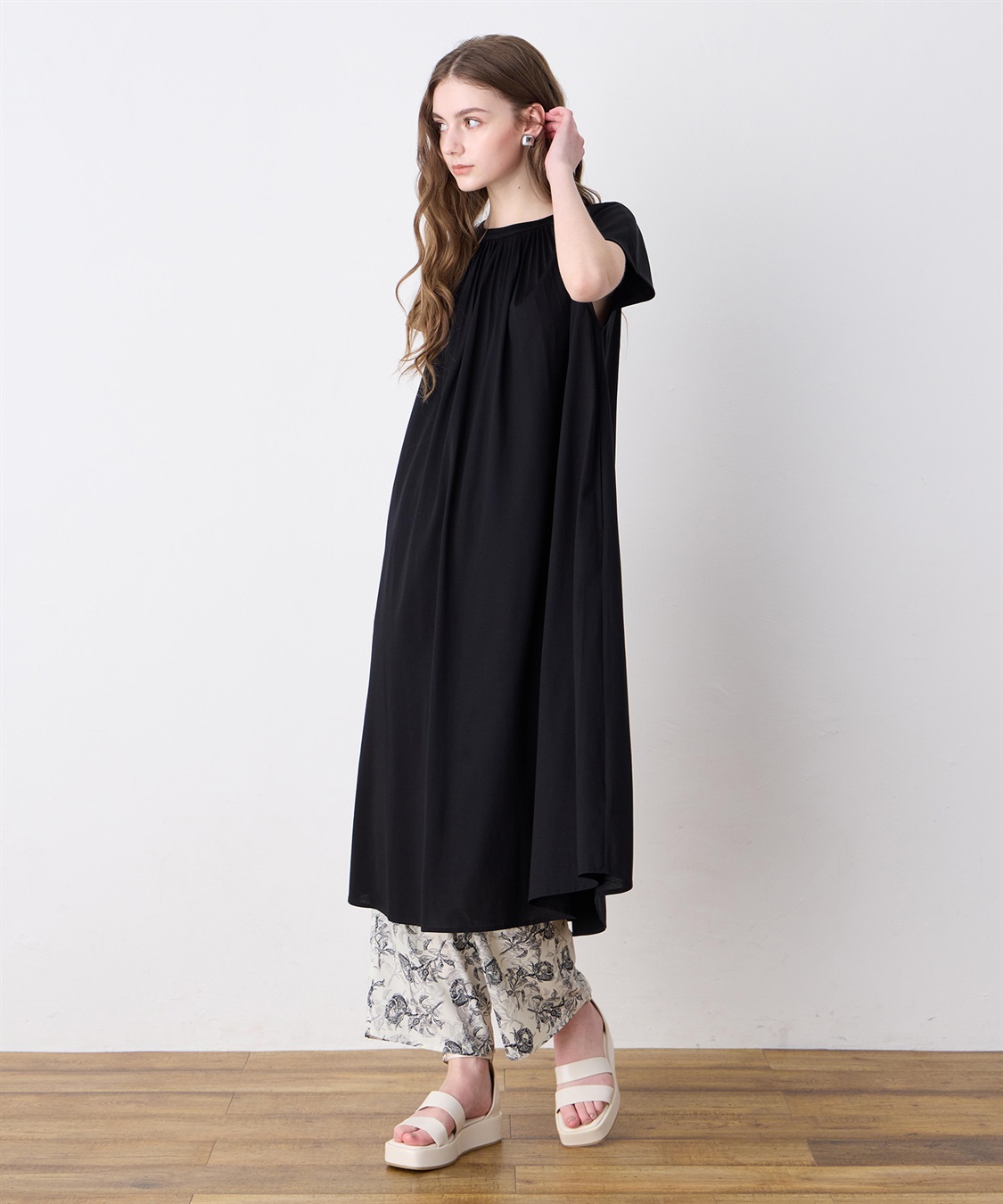 接触冷感】ピンタックワンピース LE SOUK HOLIDAY｜クロスプラス公式