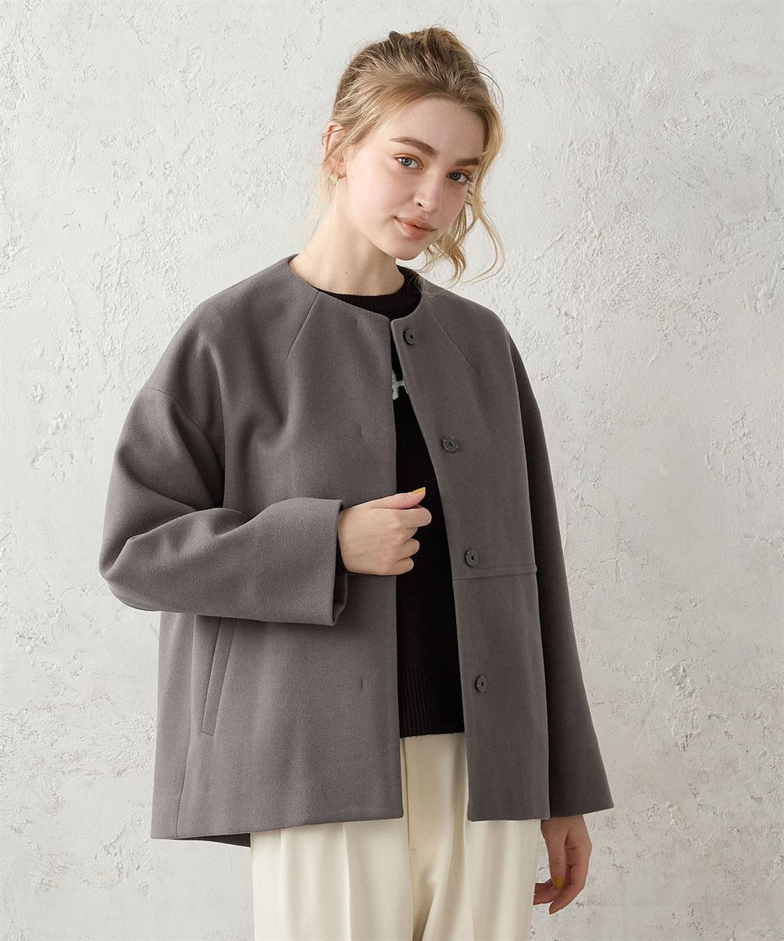 ノーカラーショートコート LE SOUK HOLIDAY｜クロスプラス公式通販サイト