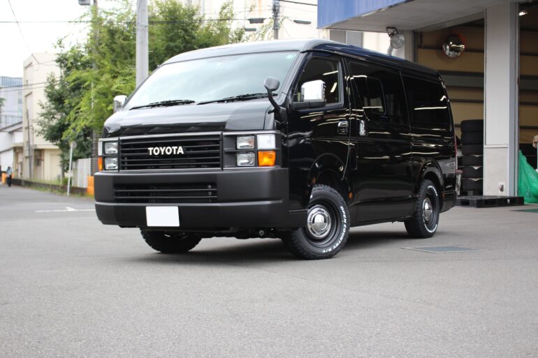 200系 ハイエース に ディーン クロスカントリー＆トーヨー オープン