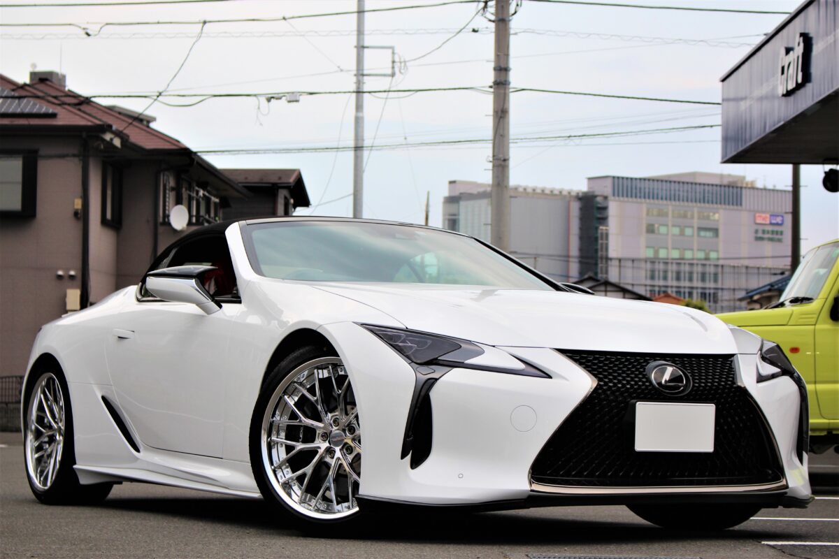 レクサスLC500コンバーチブル ハイパーフォージドLMC 21インチ装着