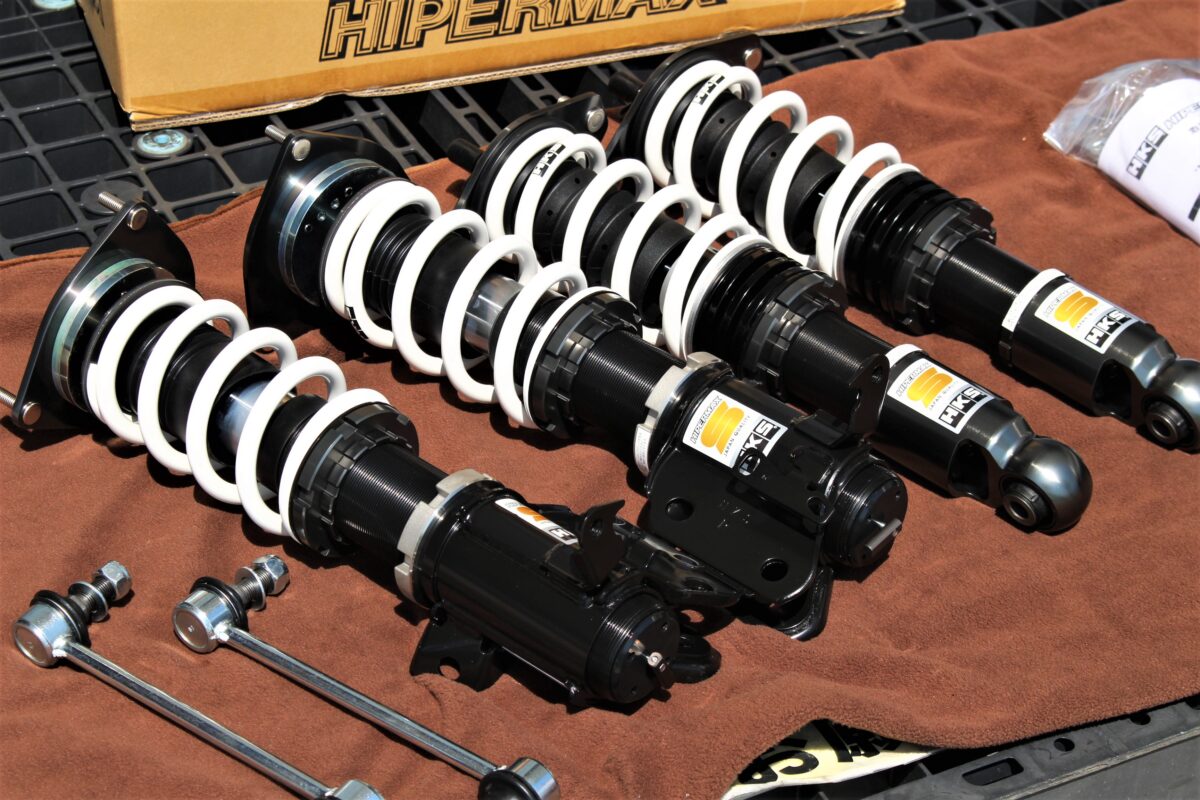 ZN6 86をカスタム！RAYS 2023年新作 グラムライツ57CR SPEC-D & HKS