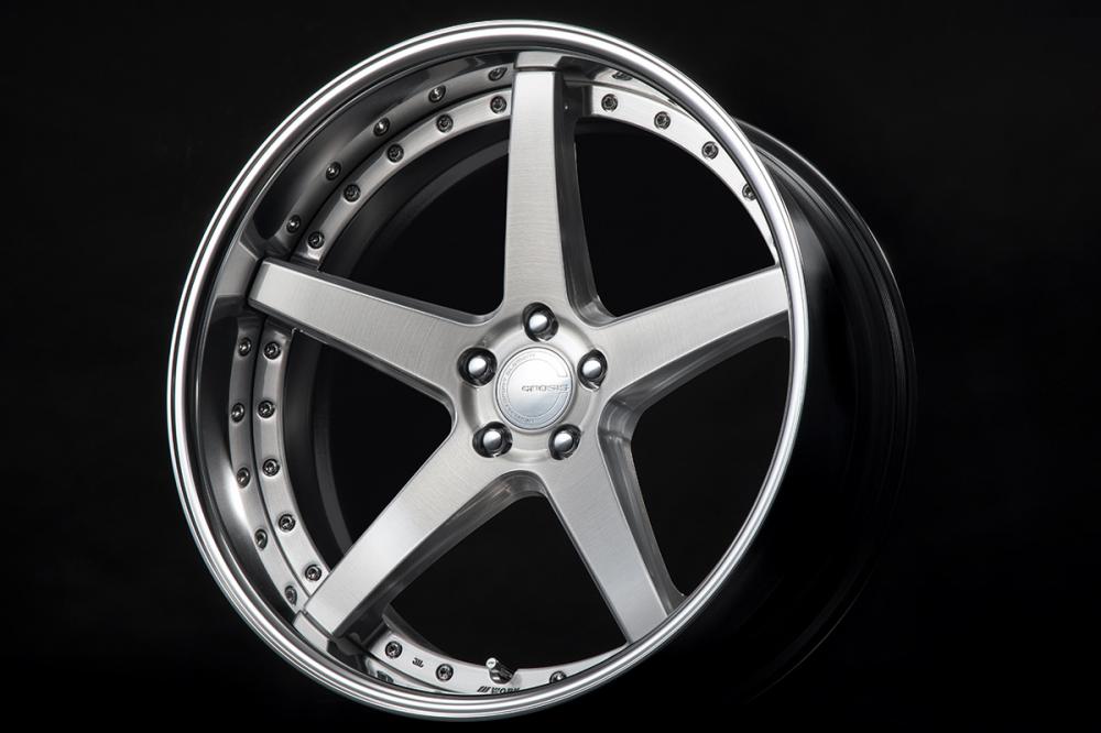 WORK 新作ホイール登場！その名はWORK GNOSIS-グノーシス-CVF！ | 鈴鹿