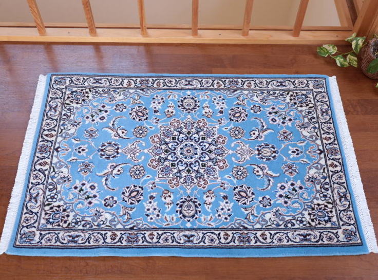 ペルシャ絨毯 玄関マットサイズ 明るい水色のウール＆シルク｜クラフト