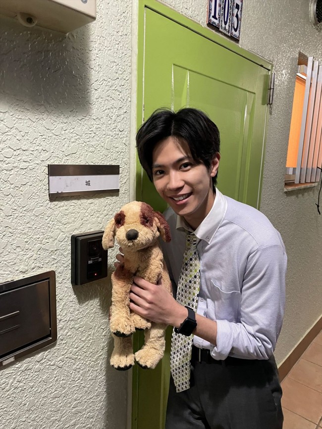 城”神宮寺勇太の相棒はぬいぐるみ!? 『受付のジョー』今夜放送