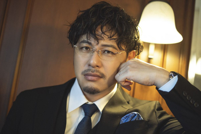 香取慎吾、連ドラ『SMOKING GUN』主演決定！ヒロイン役に西内まりや