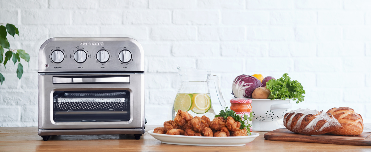 トーストもノンフライ調理もこの1台で簡単に！ノンフライ オーブン