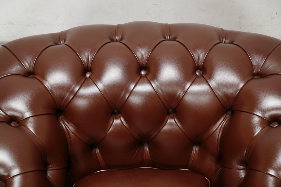 Poltrona Frau(ポルトローナ・フラウ) CHESTER ARMCHAIR(チェスター