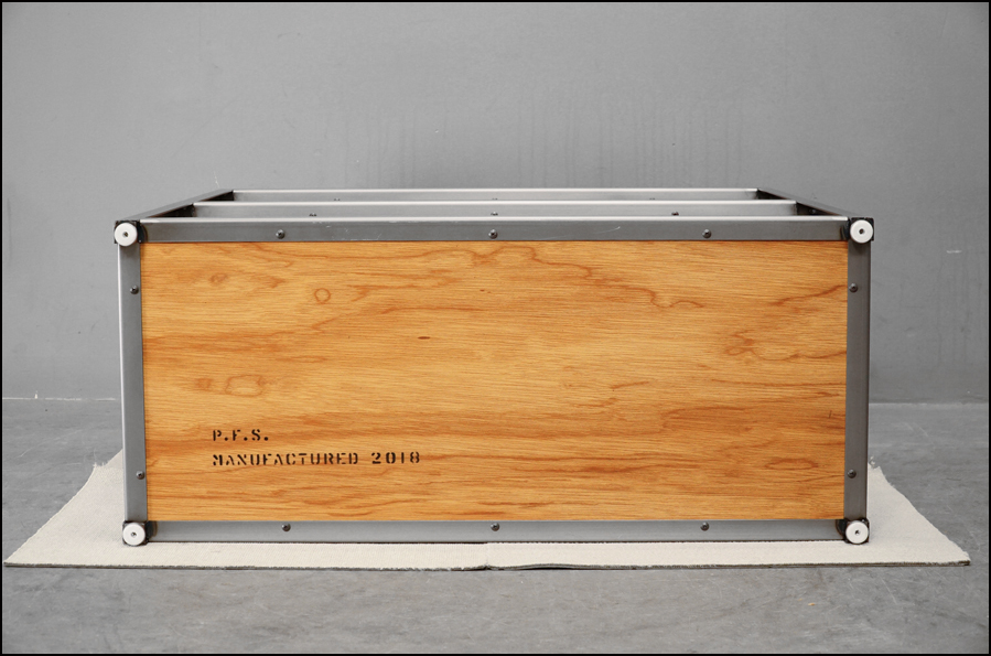 Pacific Furniture Service(パシフィックファニチャーサービス) P.F.S.