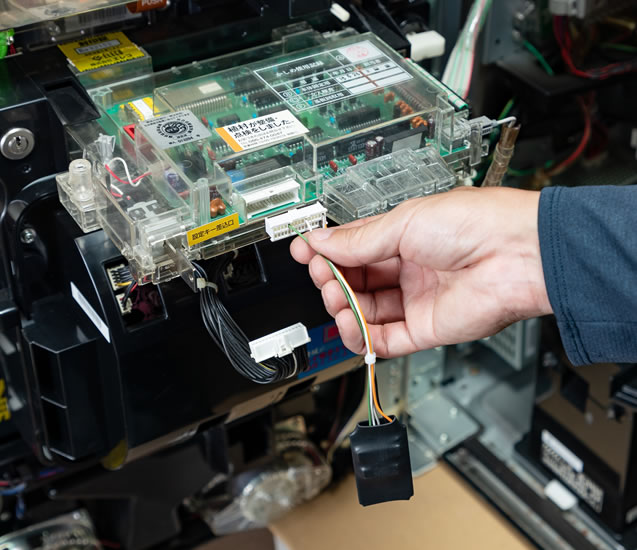 リールストッパー リールの回転を止めたままプレイができる静音