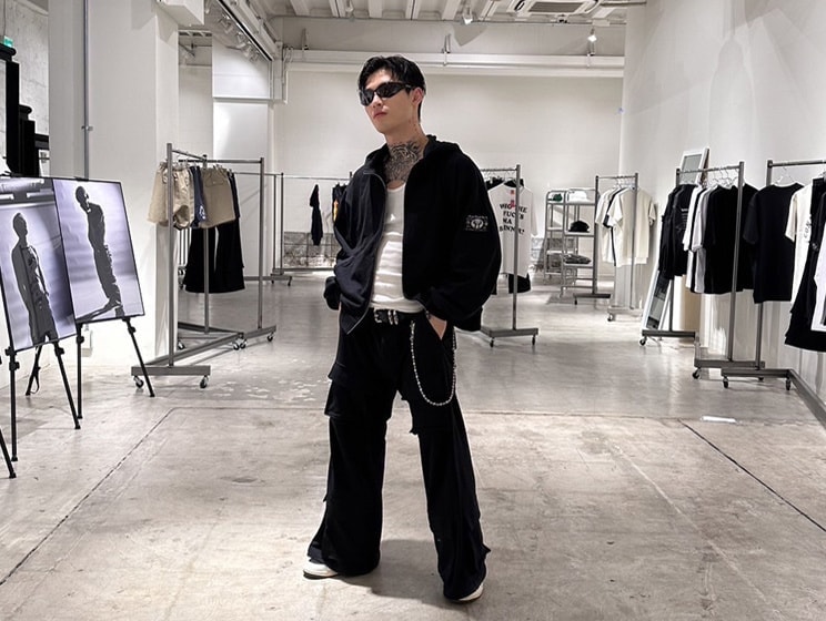 AMNJX HOODIE of AMNJX