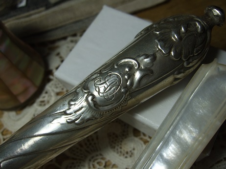 シルバー虫眼鏡