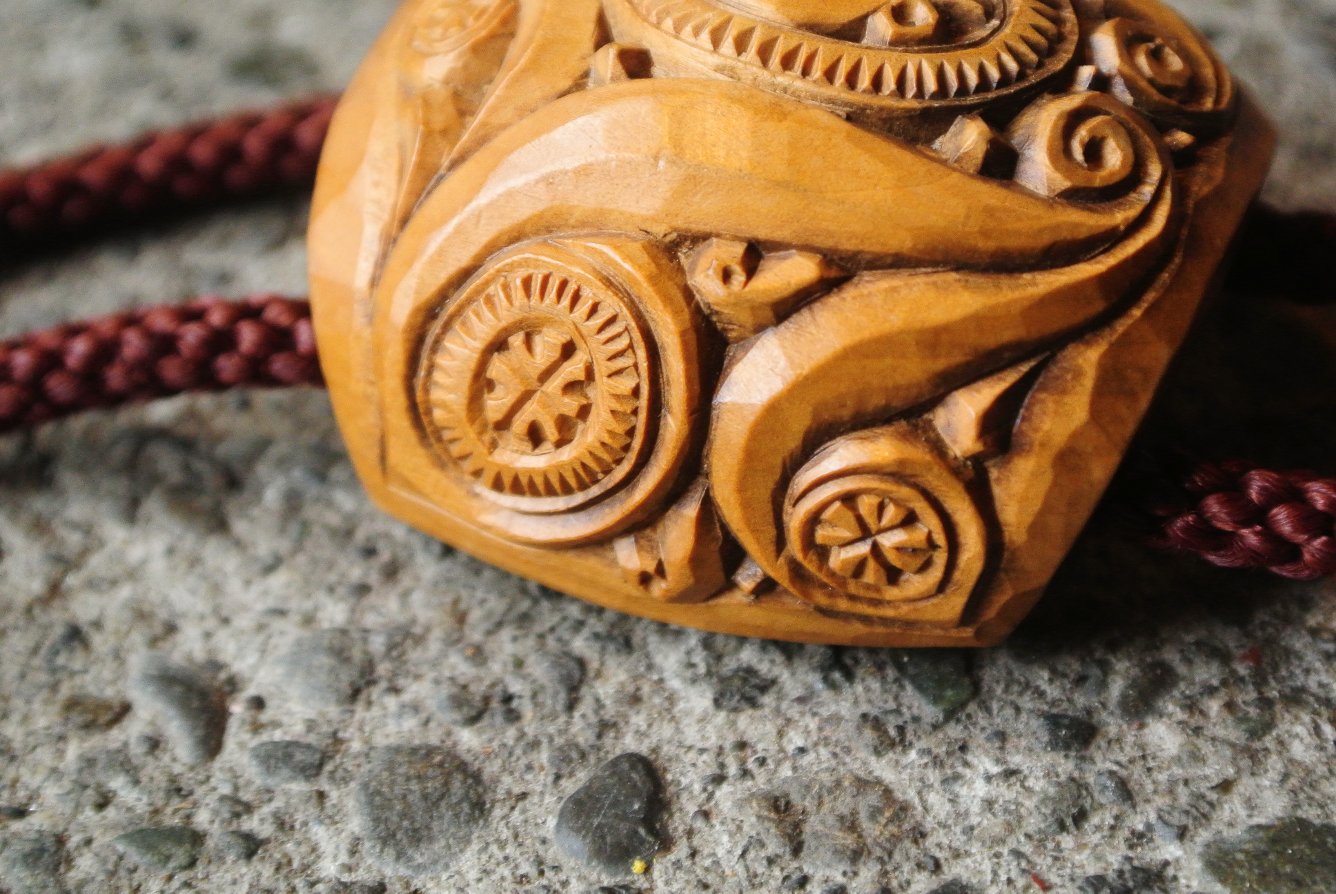 荒井修 作 ループタイ 木彫 - アンティーク雑貨・古道具の札幌