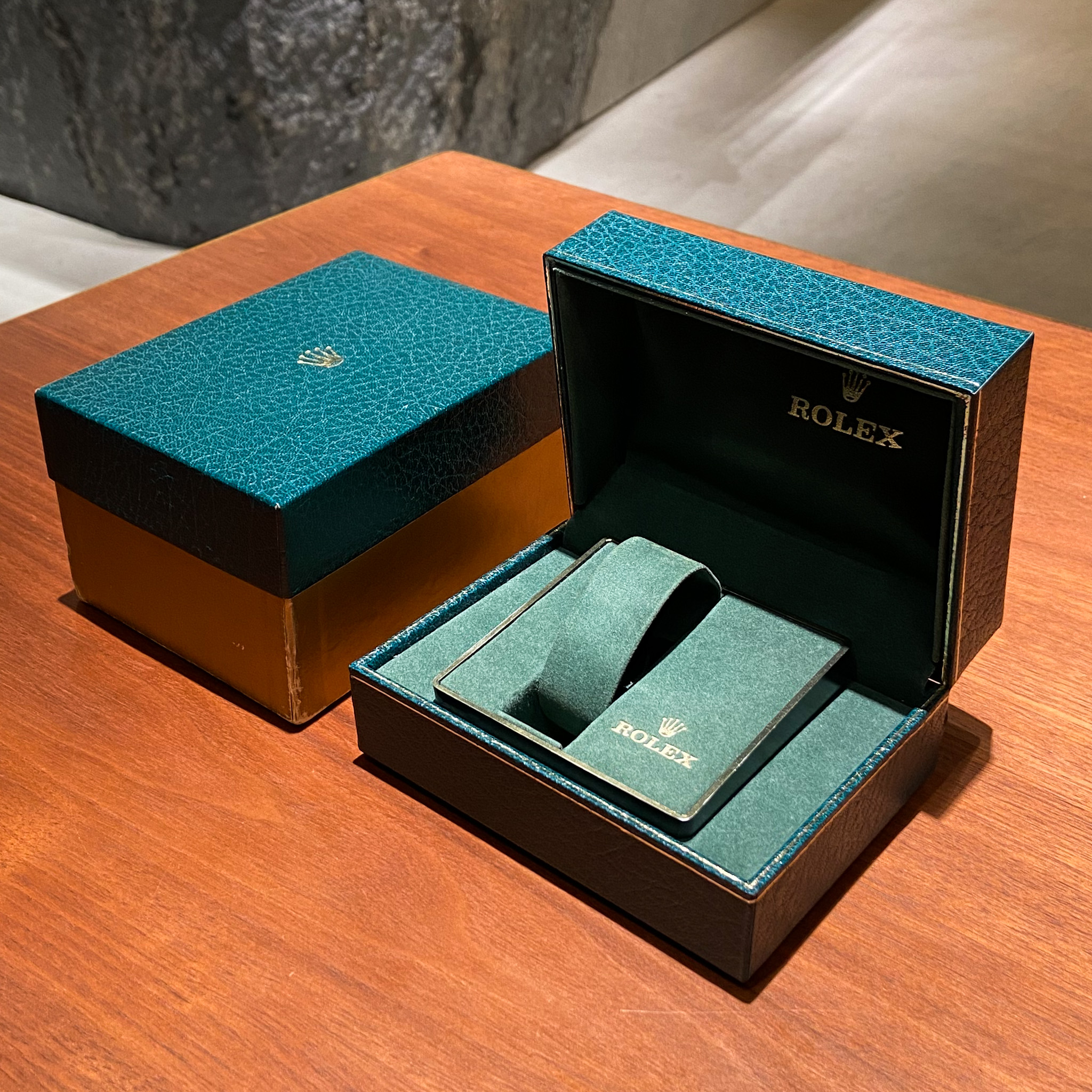 BOX | WATCH CASE & OTHER | CARESE [ケアーズ] – アンティーク