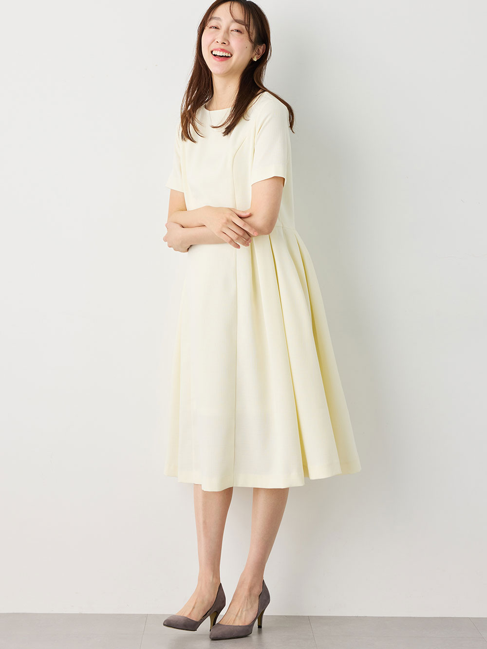 半袖タックフレアーワンピース マタニティ・産後授乳服【出産後も長く