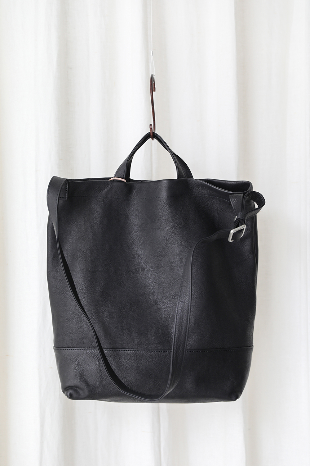 fino One Shoulder Bag | ANOTHER LOUNGE