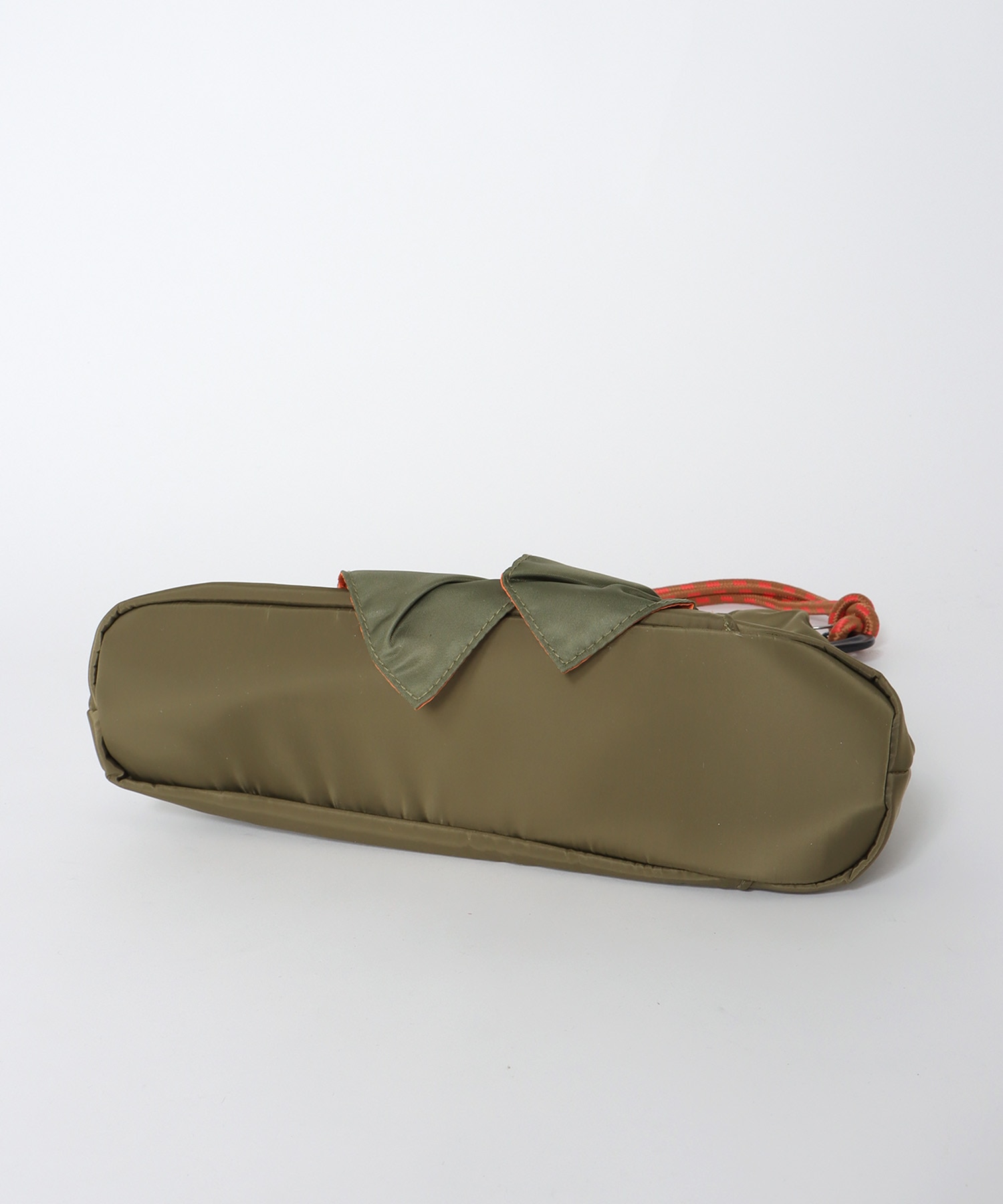 RISLEY×OUTDOOR PRODUCTS】miniトライアングルフリルバッグ | AND ON