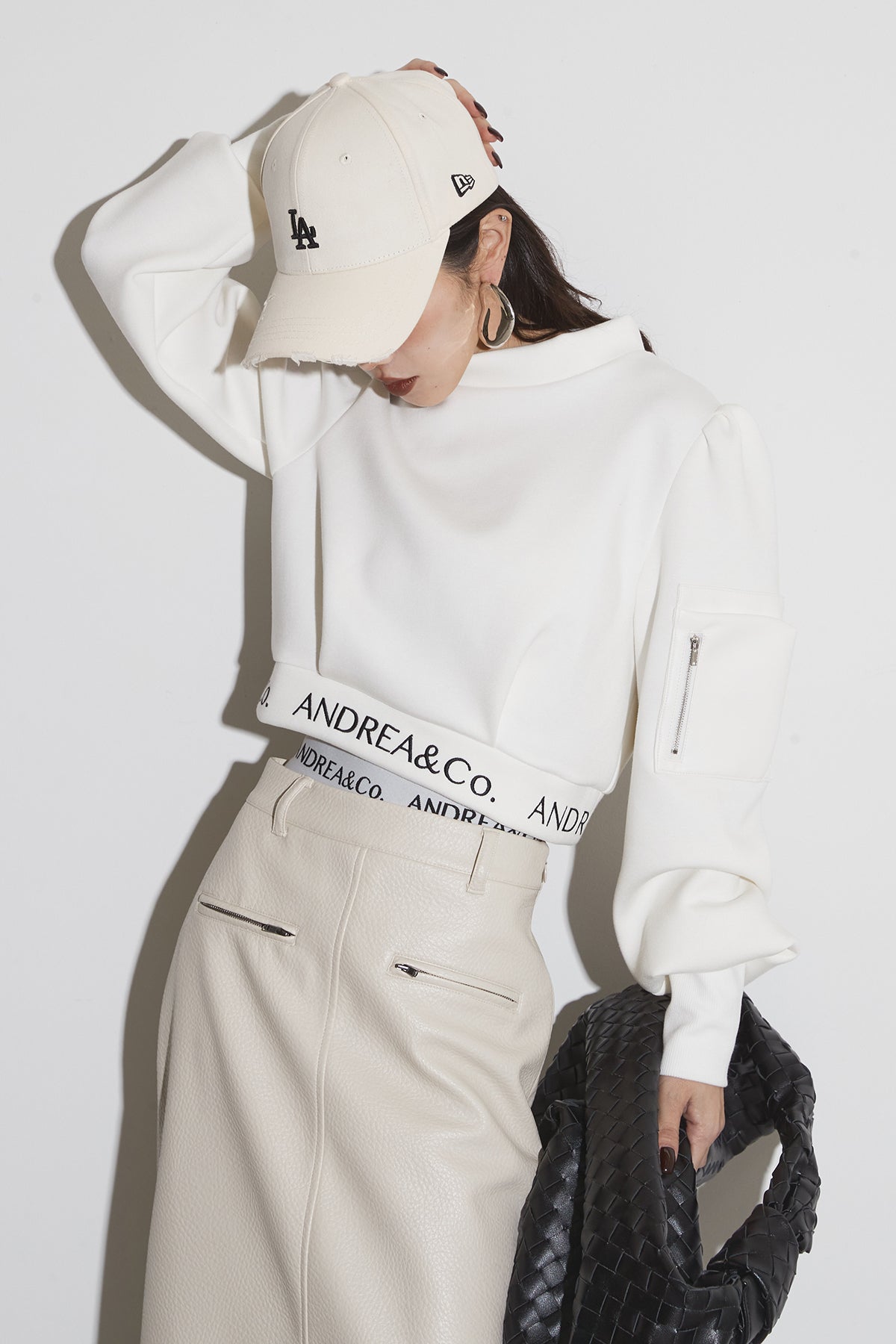 LOGO MA-1 PULLOVER – ANDREA&Co.