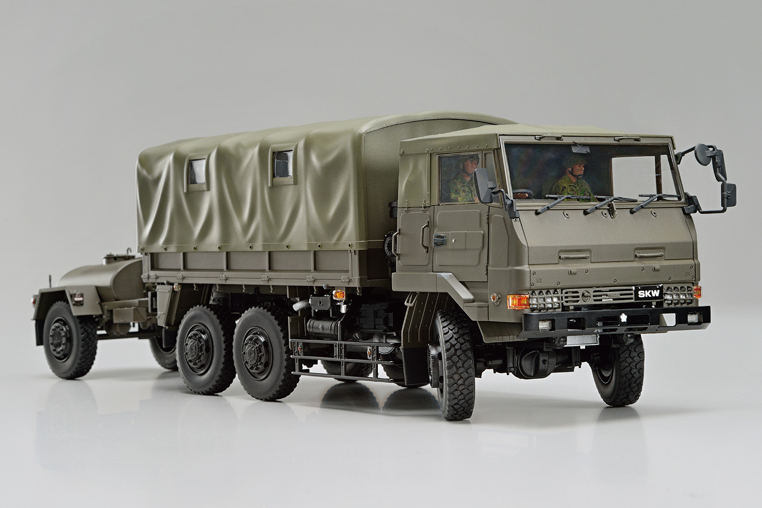 3 1/2tトラック(SKW-476) w/野外炊具1号（22改）&1t水タンクトレーラ