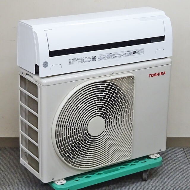 北名古屋引取2024年製東芝ルームエアコン6～9畳お掃除機能付