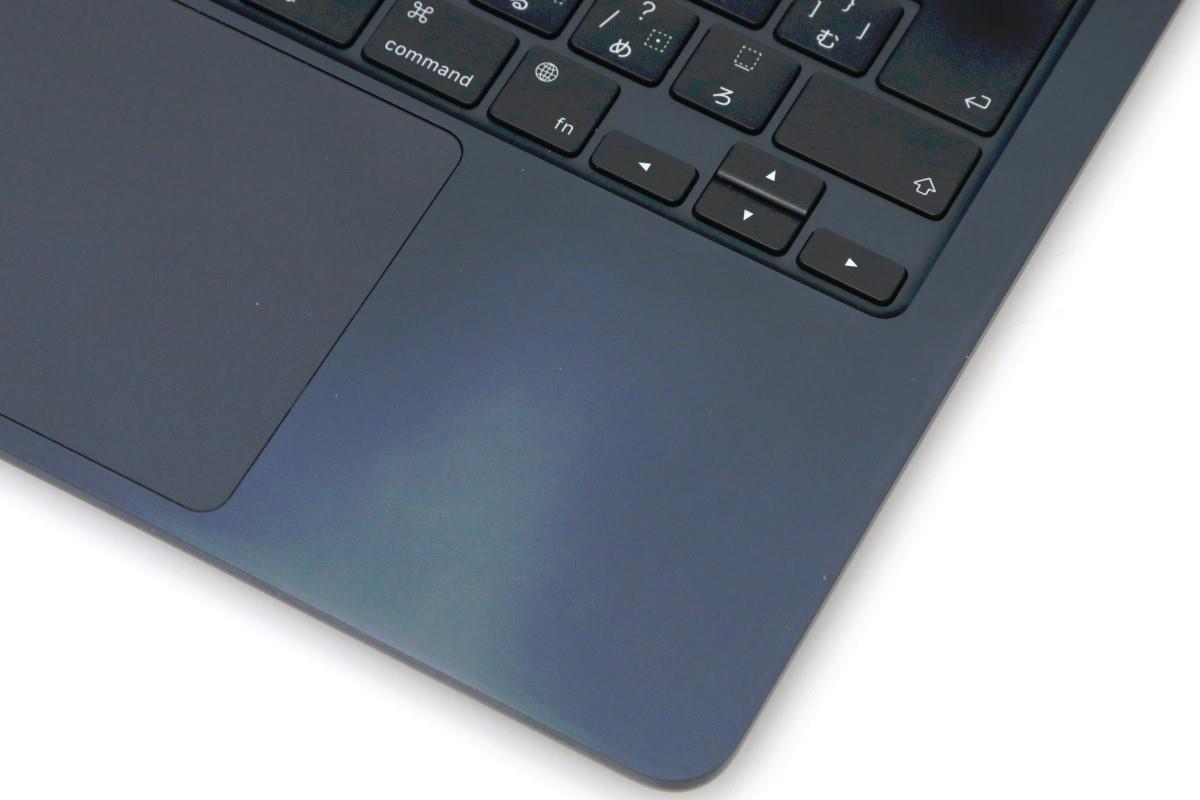 Macbook Air 2022 13.6inch Apple M2 24GB SSD1TB HA03-T1545-2G14