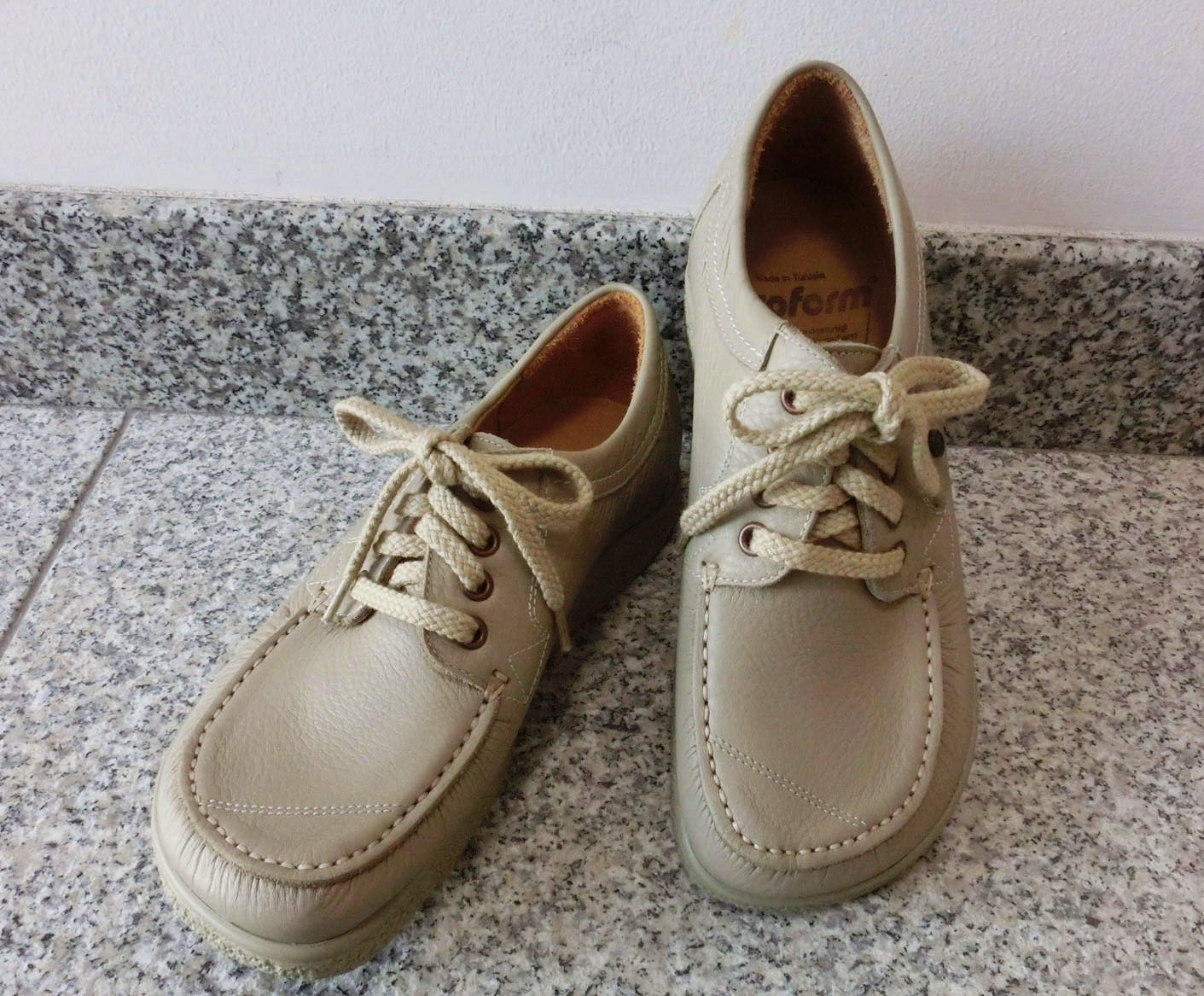 jacoform]ヤコフォーム | 株式会社 アキツ トレーディング