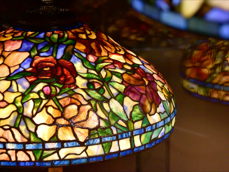 これが“本当の”ステンドグラス！あのおしゃれなランプシェードって実は