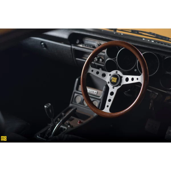 MOMO Indy Heritage Silver Steering Wheel | IND35MA0P – Automotived