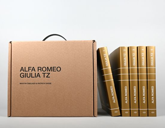Alfa Romeo Giulia TZ - Autobooks-Aerobooks