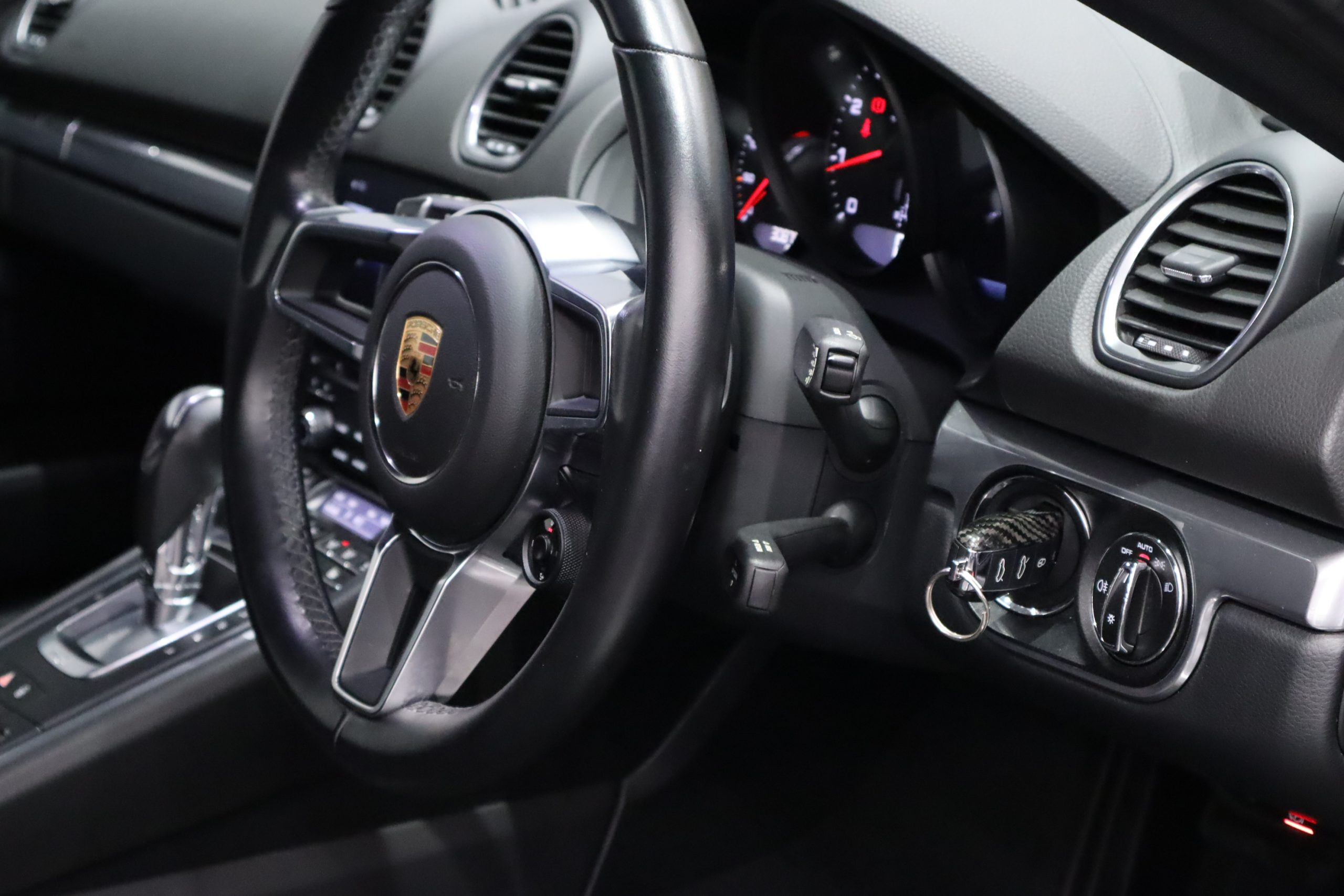 AUTOCAFE(オートカフェ)千葉県No.1のポルシェ専門店