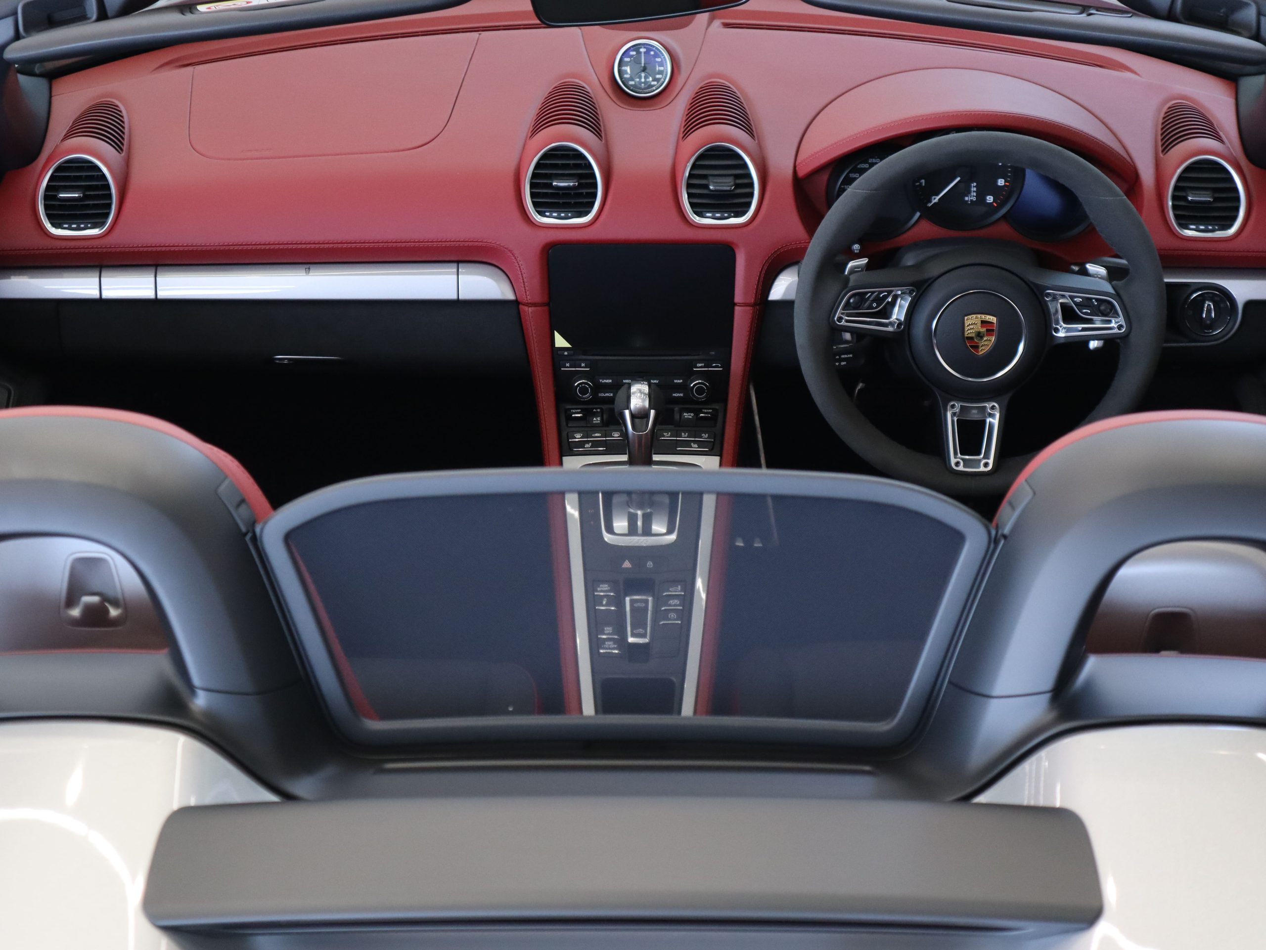 AUTOCAFE(オートカフェ)千葉県No.1のポルシェ専門店