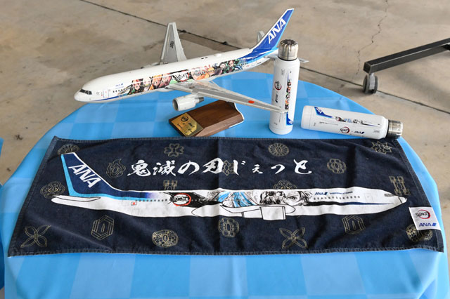ANA、鬼滅の刃じぇっと公開 31日定期便就航、前日に遊覧チャーター