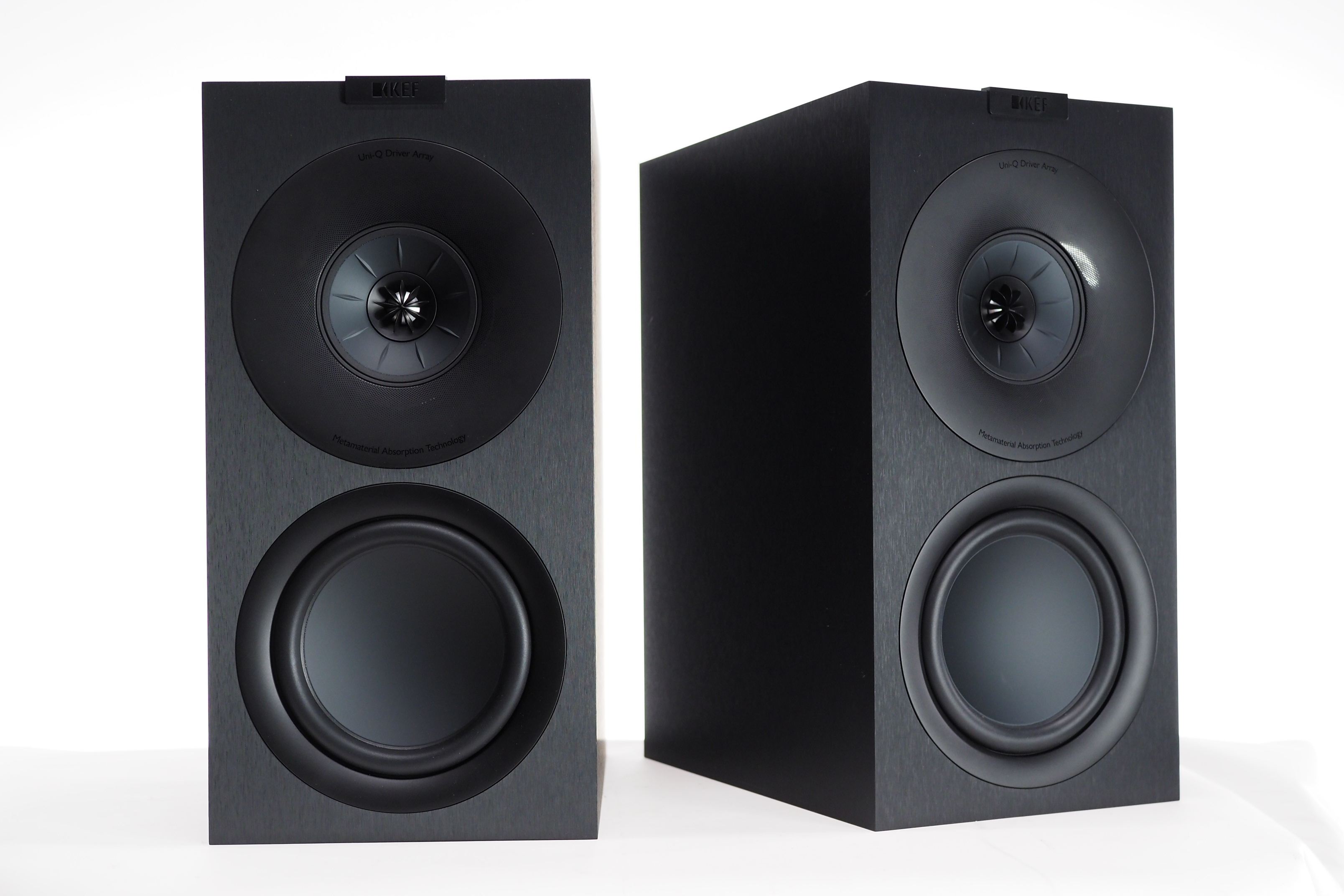 KEF Q550 ブラック ペア スパイクベース、サランネット付属 KEF Q550