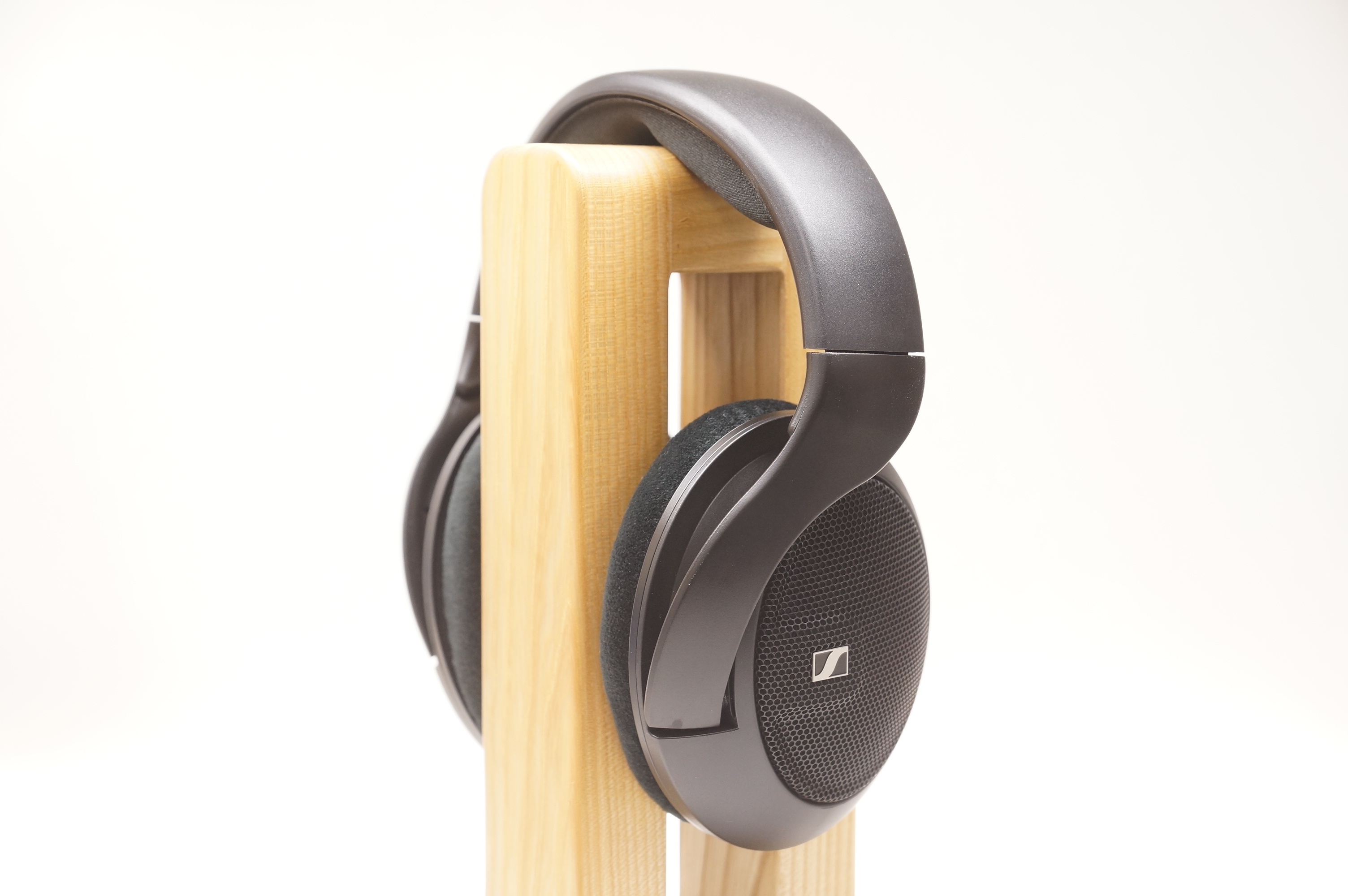 アバックWEB-SHOP / 【中古】SENNHEISER HD560S【コード01-11968