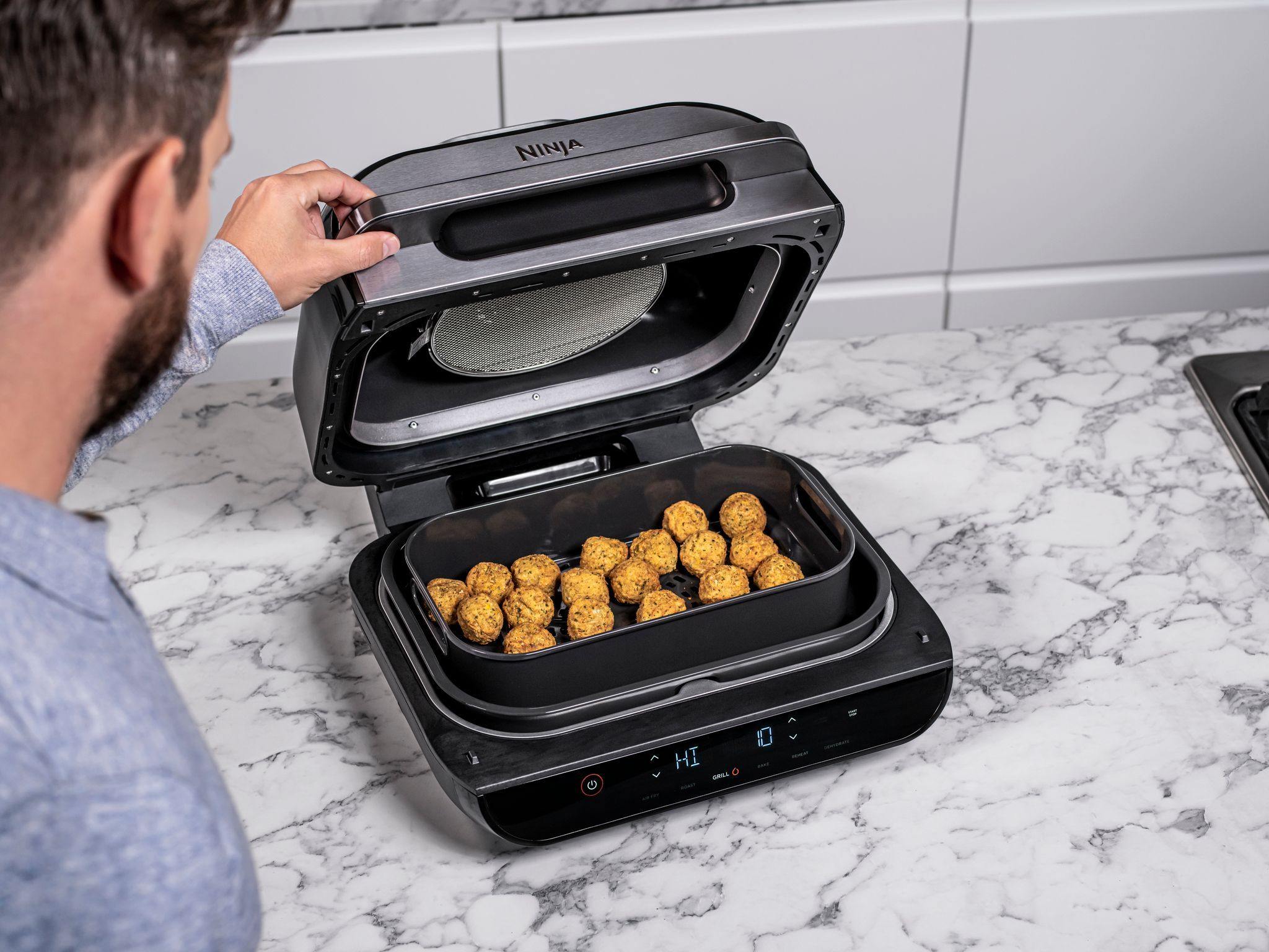 NINJA Foodi Max Health AG551UK Grill & Air Fryer - Grey – Basil