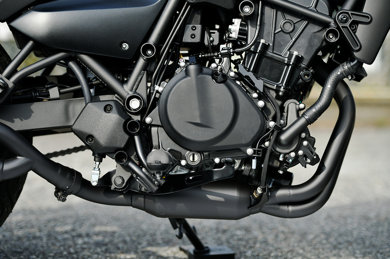 パワーヘッダー マットブラック フロントパイプ：エリミネーター400